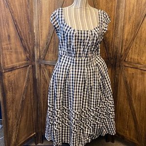 Eshakti Chelsea Dress in Black/white and navy. Size 1X-16W.
